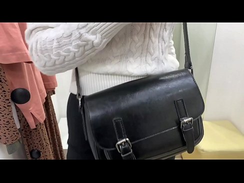 ❤️ Montaj odasında bir yapay penis ile genç orospu FeralBerry kamu mastürbasyon ❤️ Porno videosu bizde ️❤